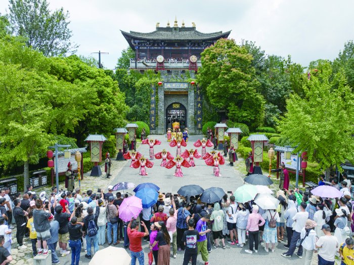 多点开花释放消费活力 暑假旅游市场乘“热”而上  第1张